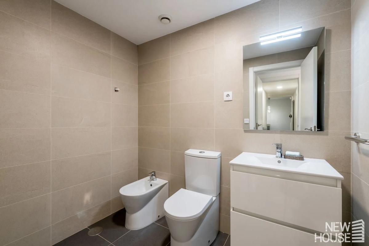 Sale of apartment in Calle Alcalde Josep Poveda Verdú, El Campello
 photo 3