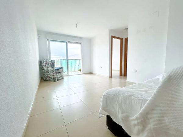 Apartment for sale in  Calle Llauradors, El Campello photo 3