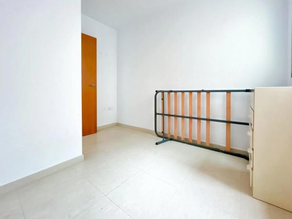 Apartment for sale in  Calle Llauradors, El Campello photo 4