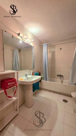 Apartment for sale in Calle Sant Bartomeu, El Campello thumbnail 2