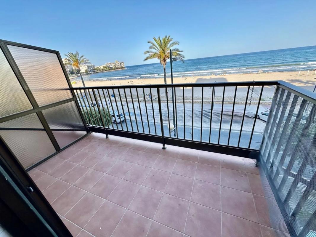 Sale of apartment in Playa Muchavista, El Campello
 photo 3