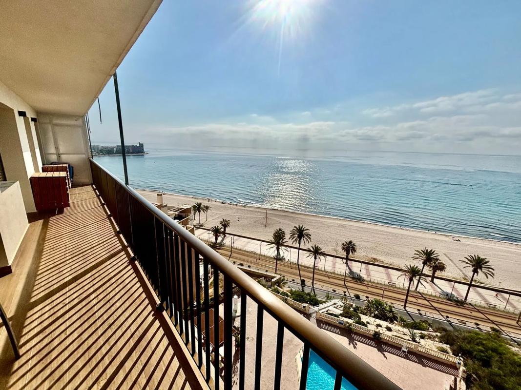 Sale of apartment in Playa Muchavista, El Campello
photo 2