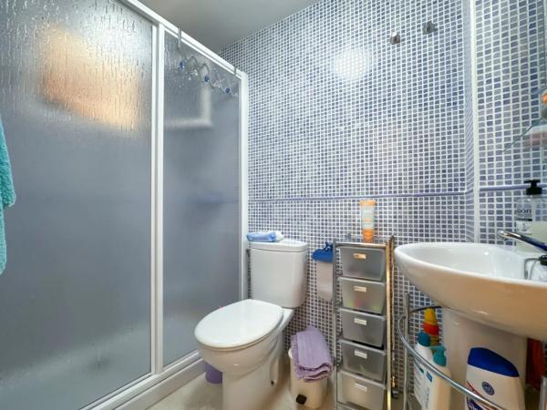 Apartment for sale in Calle de Gabriel Miro, El Campello thumbnail 2