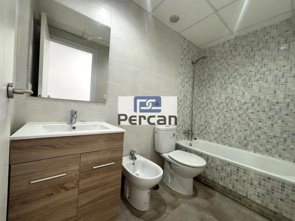 Apartment for sale in Calle del Pla de Sarrió, El Campello thumbnail 1