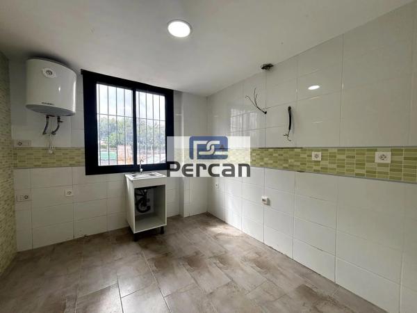 Apartment for sale in Calle del Pla de Sarrió, El Campello photo 1