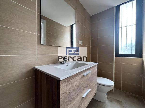 Apartment for sale in Calle del Pla de Sarrió, El Campello thumbnail 2