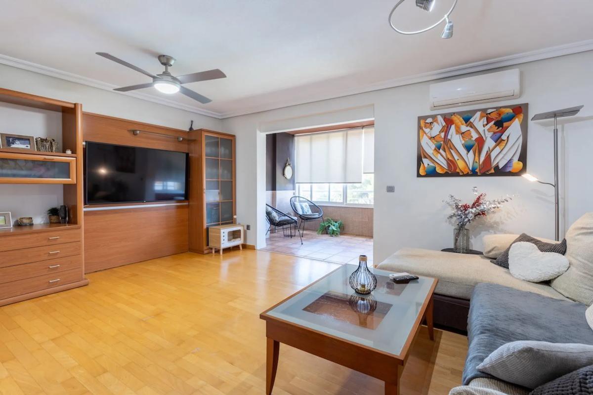Sale of apartment in CL OVIEDO, El Campello
photo 4