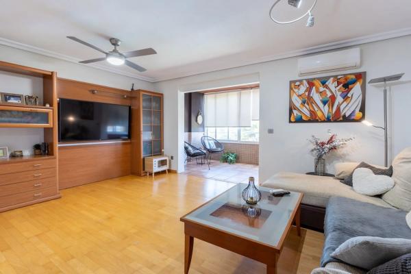 Квартира на продажу на  CL OVIEDO, Эль Кампельо photo 4