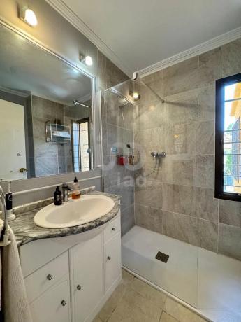 Chalet independiente en venta en Pueblo Español - Coveta Fumá, El Campello
 photo 3