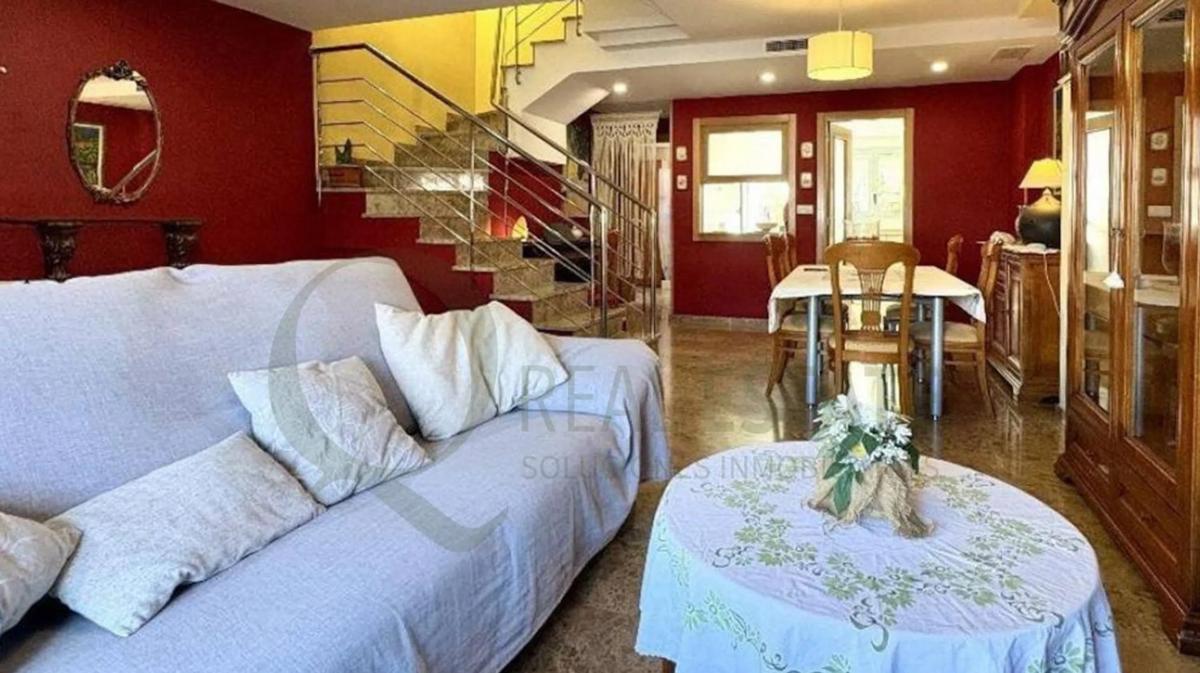 Propiedades en venta y alquiler en España photo 1