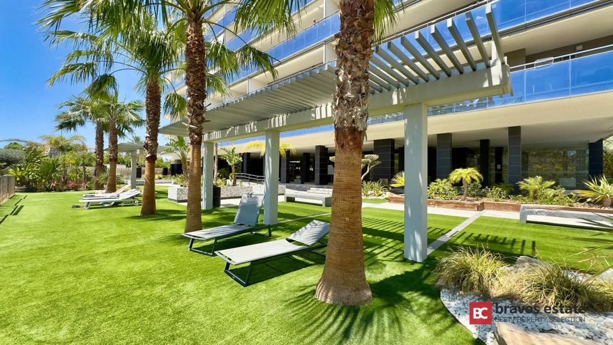 Sale of apartment in Calle de la Mar Alta, El Campello
 photo 2