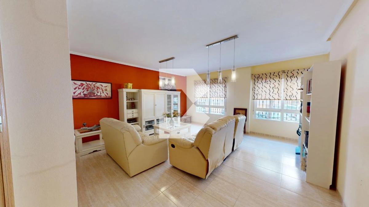 Sale of apartment in CL SANT FRANCESC, El Campello
 photo 2