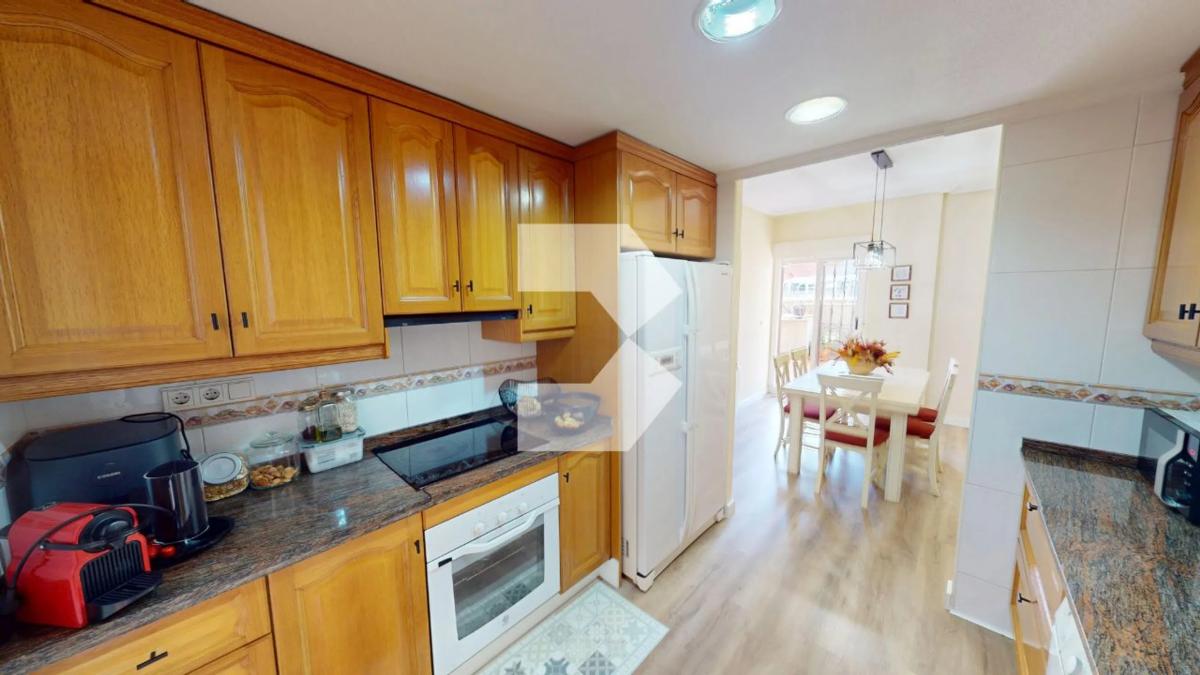 Sale of apartment in CL SANT FRANCESC, El Campello
 photo 5
