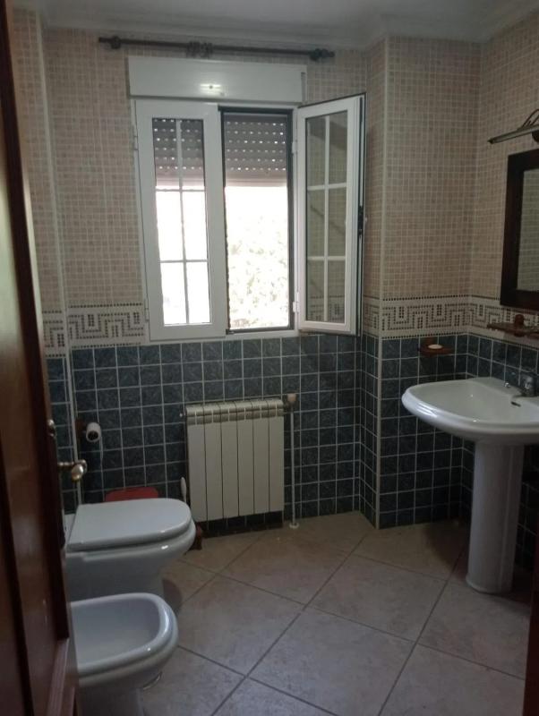 Propiedades en venta y alquiler en España photo 3