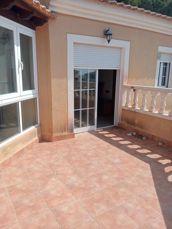 Propiedades en venta y alquiler en España photo 5