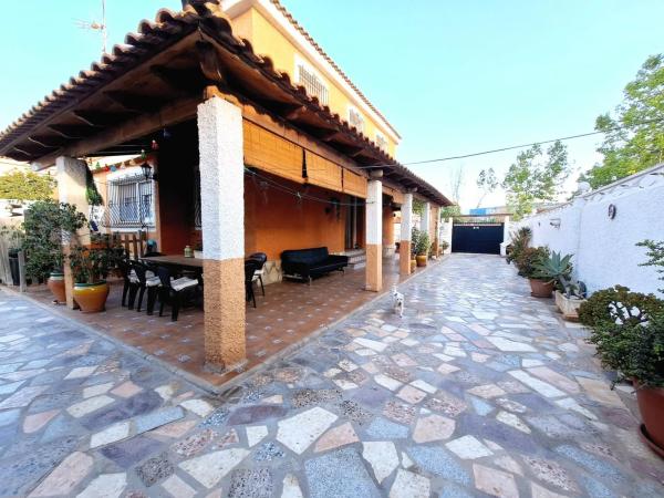 Chalet pareado en paseo los Rosales photo 3