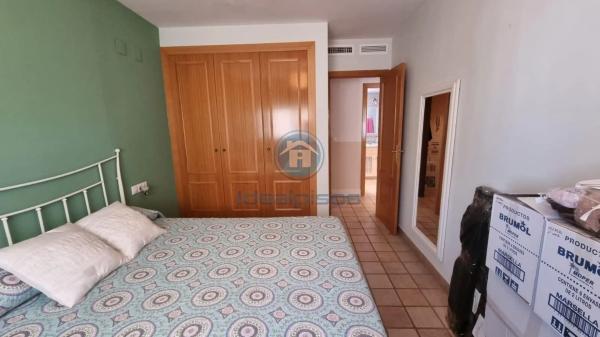 Пентхаус на продажу в Calle San Francisco, Сан-Висенте-дель-Распейг photo 1
