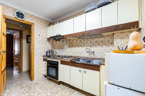 Квартира на продажу на  Calle Montoyos, Сан-Висенте-дель-Распейг photo 4