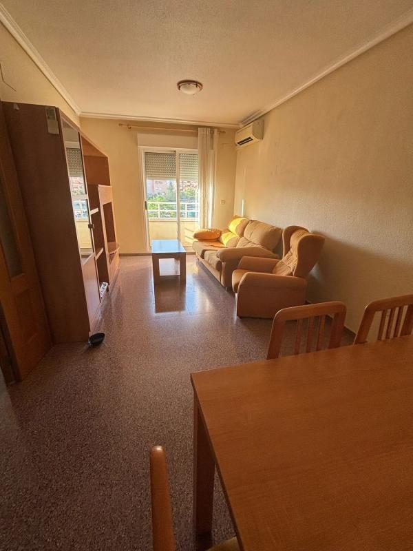 Продажа квартиры на Calle Álvarez Quintero, 34, Сан-Висенте-дель-Распейг
photo 5