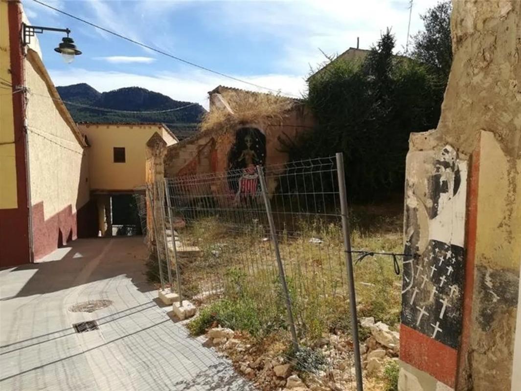 Properties for sale and rent in Spain photo 2