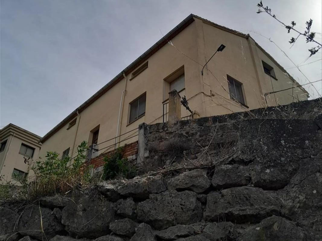 Properties for sale and rent in Spain photo 4