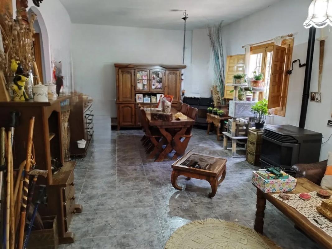 Недвижимость на продажу и в аренду в Испании photo 4
