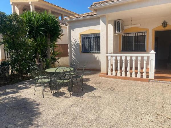 Chalet pareado photo 1