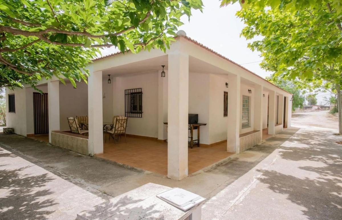 Propiedades en venta y alquiler en España photo 1