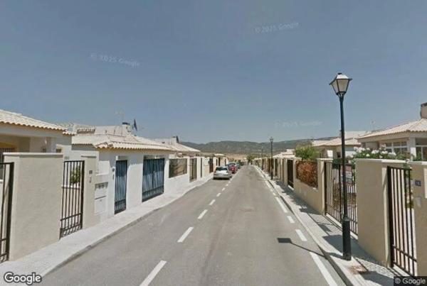 Casa independiente en calle Río Guadiana photo 2