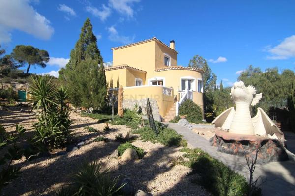 Casa independiente en calle Río Aragón, 58 photo 1