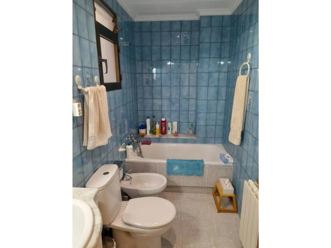 Sale of apartment in Avenida de Juan Carlos I, Ibi
 photo 4