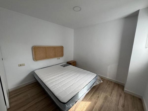 Mansarda na sprzedaż w  Barri Eixample, Alcoy photo 1