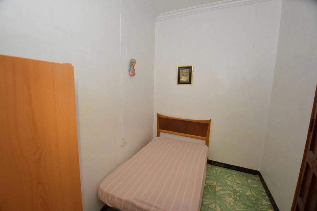 Недвижимость на продажу и в аренду в Испании photo 2