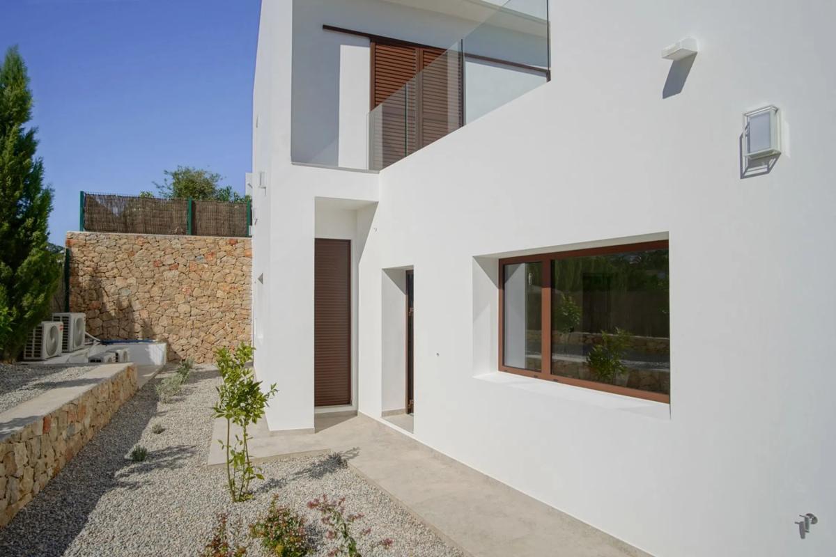 Sale of independent chalet in Benissa pueblo, Benissa
photo 3