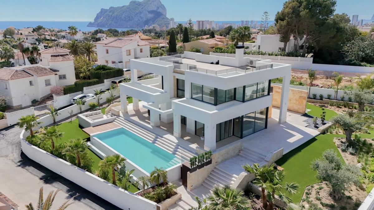 Properties for sale and rent in Spain photo 1