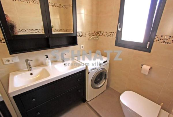 Chalet independiente en venta en Centro, Benitachell
thumbnail 2