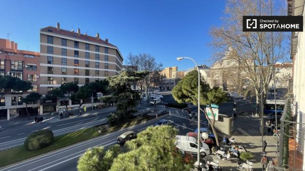 Apartment for rent in  C. de Toledo , Madrid photo 4