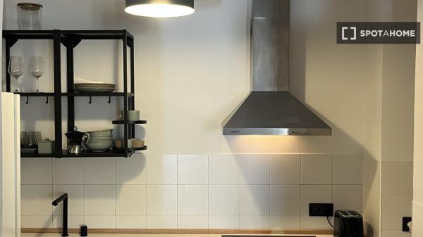 Apartment for rent in C. Carnero , Granada thumbnail 2