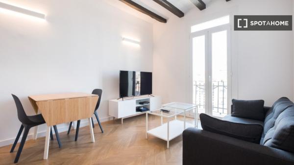 Apartment for rent in Carrer de l'Atlàntida 4º 1ª , Barcelona thumbnail 1