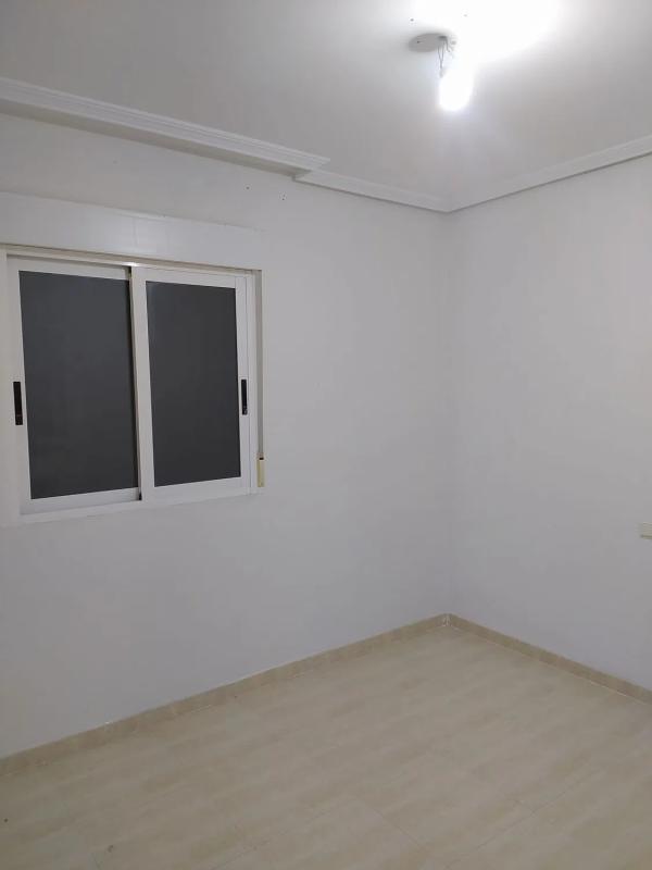 Venta de piso en Calle Jacinto Benavente, 14, Almoradí
photo 2