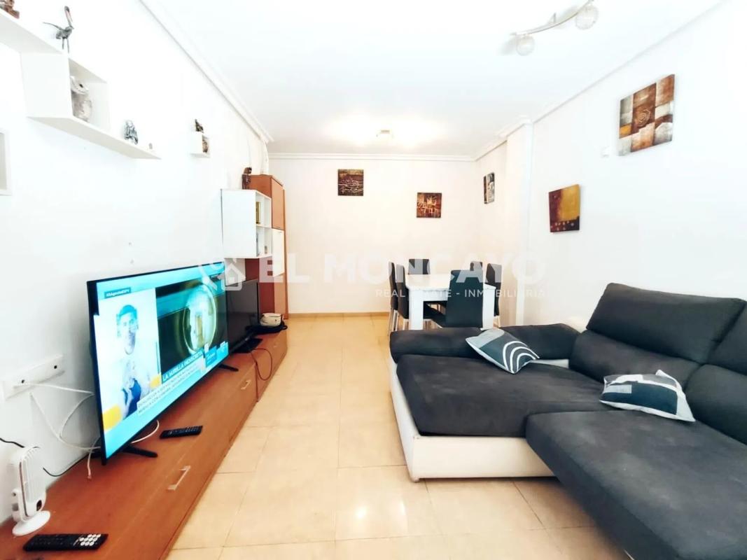 Sale of apartment in Calle Cuba, Almoradí
photo 1