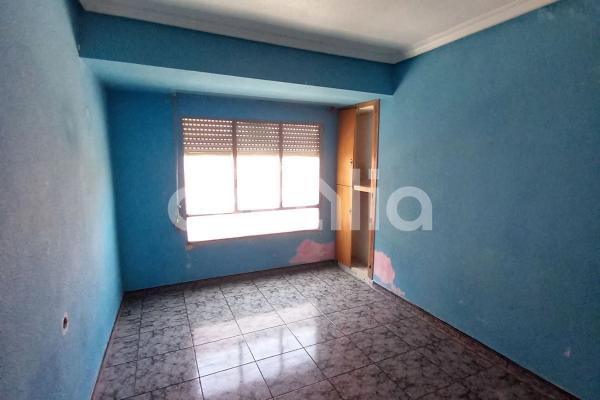 Sale of flat in Calle España, Almoradí
 photo 2