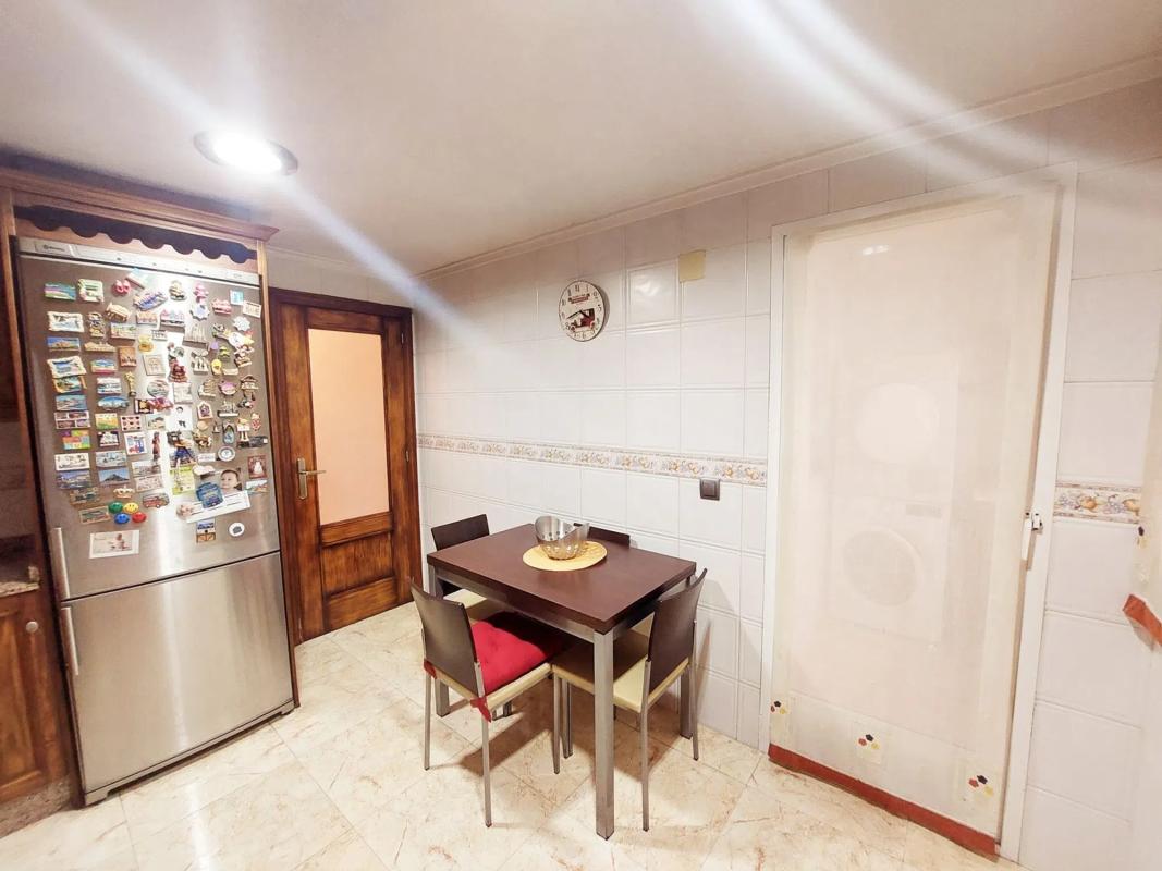 Venta de piso en Avenida Tomás Villanueva, 9, Bigastro
photo 2
