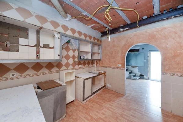 Chalet adosado en via Crucis, 86 photo 1