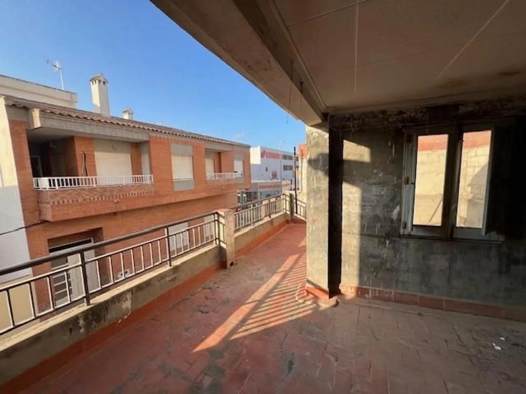 Propiedades en venta y alquiler en España photo 5