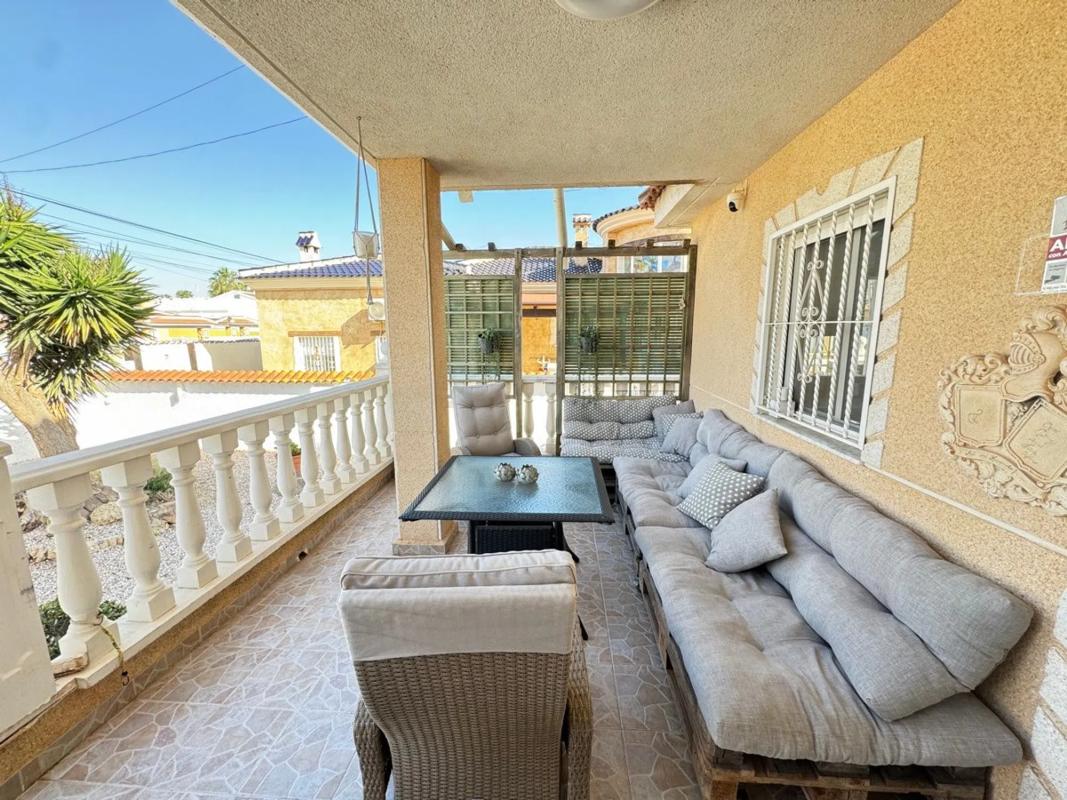 Sale of independent chalet in Calle Murillo, Ciudad Quesada
photo 4
