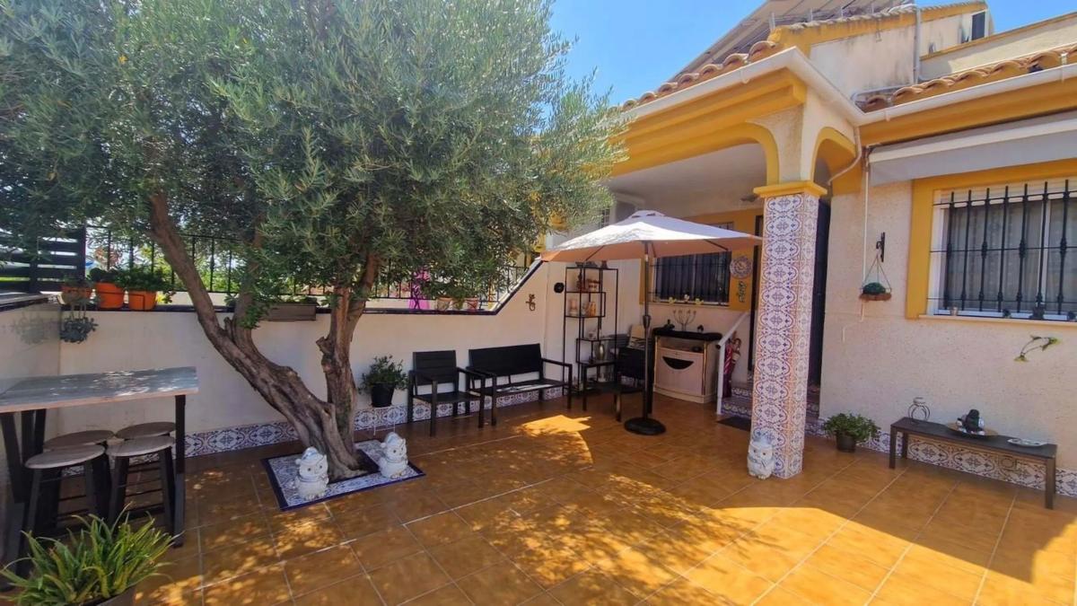 Venta de chalet independiente en Daya Nueva, Daya Nueva
 photo 4