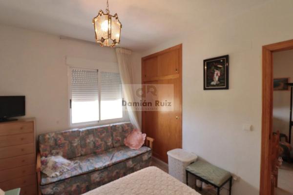 Piso en venta en Calle Pintor Antonio López, 2, Guardamar del Segura
photo 1