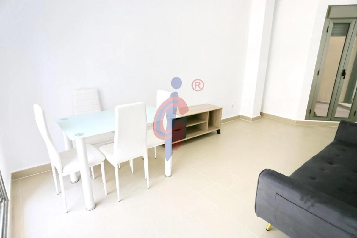 Продажа квартиры на Calle Blasco Ibáñez, 74, Гуардамар-дель-Сегура
photo 3