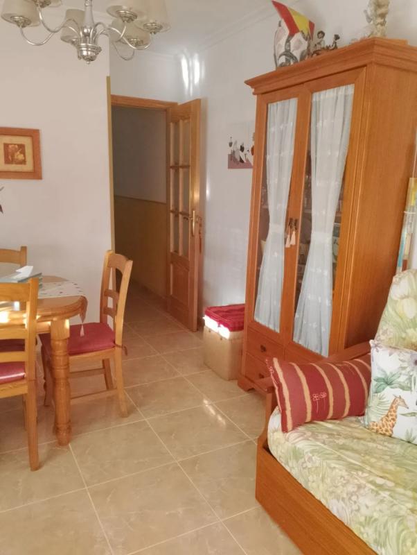 Venta de piso en Calle Sanchis Guarner, 21, Guardamar del Segura
photo 1